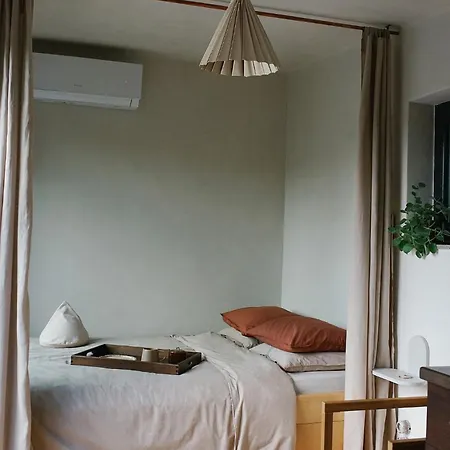 Homm Nad Jeziorem Apartmán *